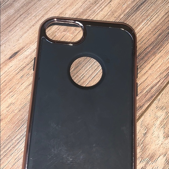 Phone cases - Picture 3 of 5